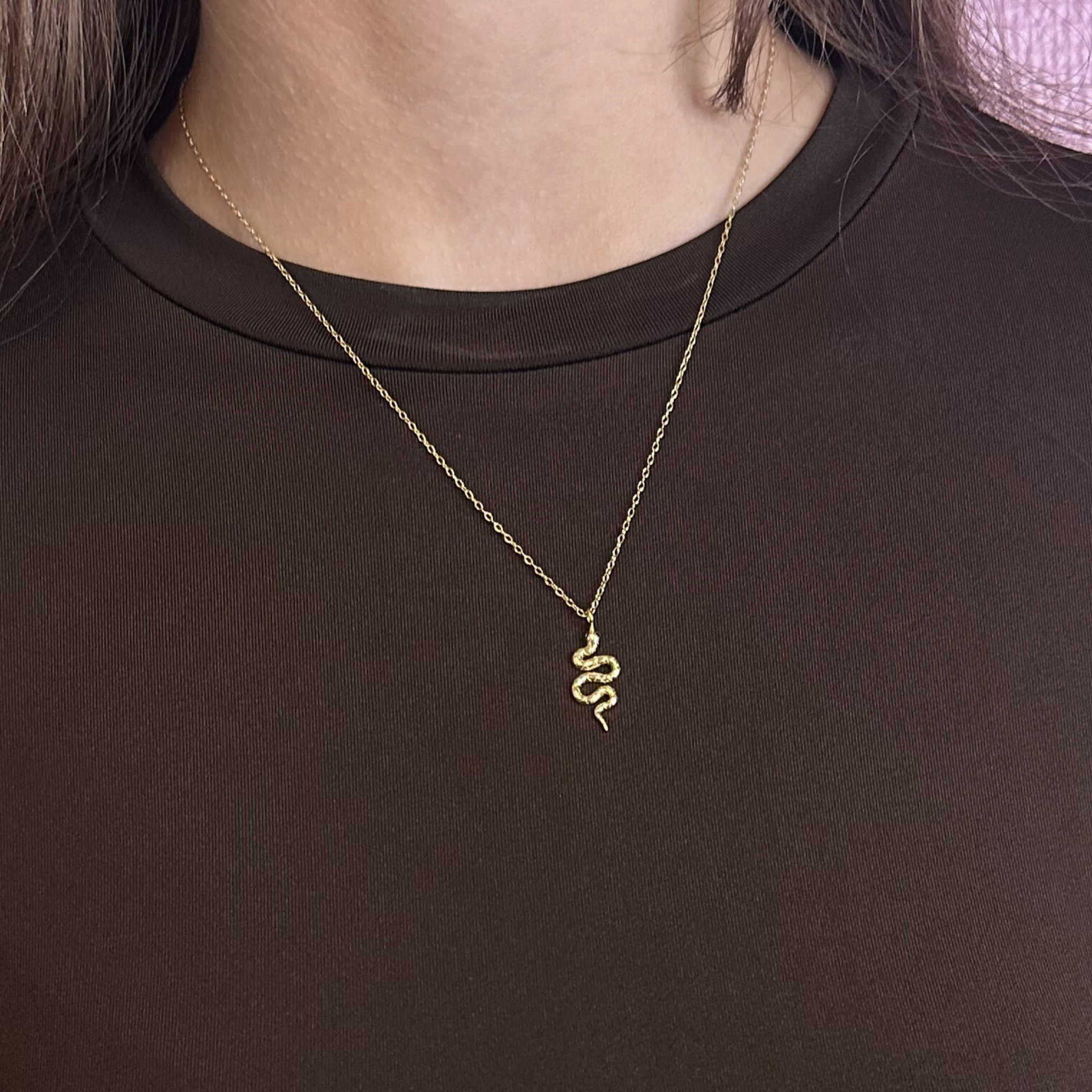 Snake halskæde i guld.