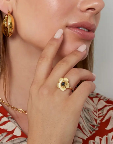 Daisy ring