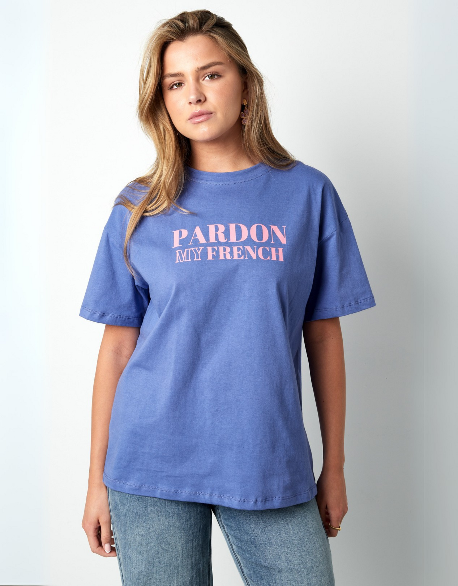 Skøn oversized t-shirt i den lækreste farve med print.