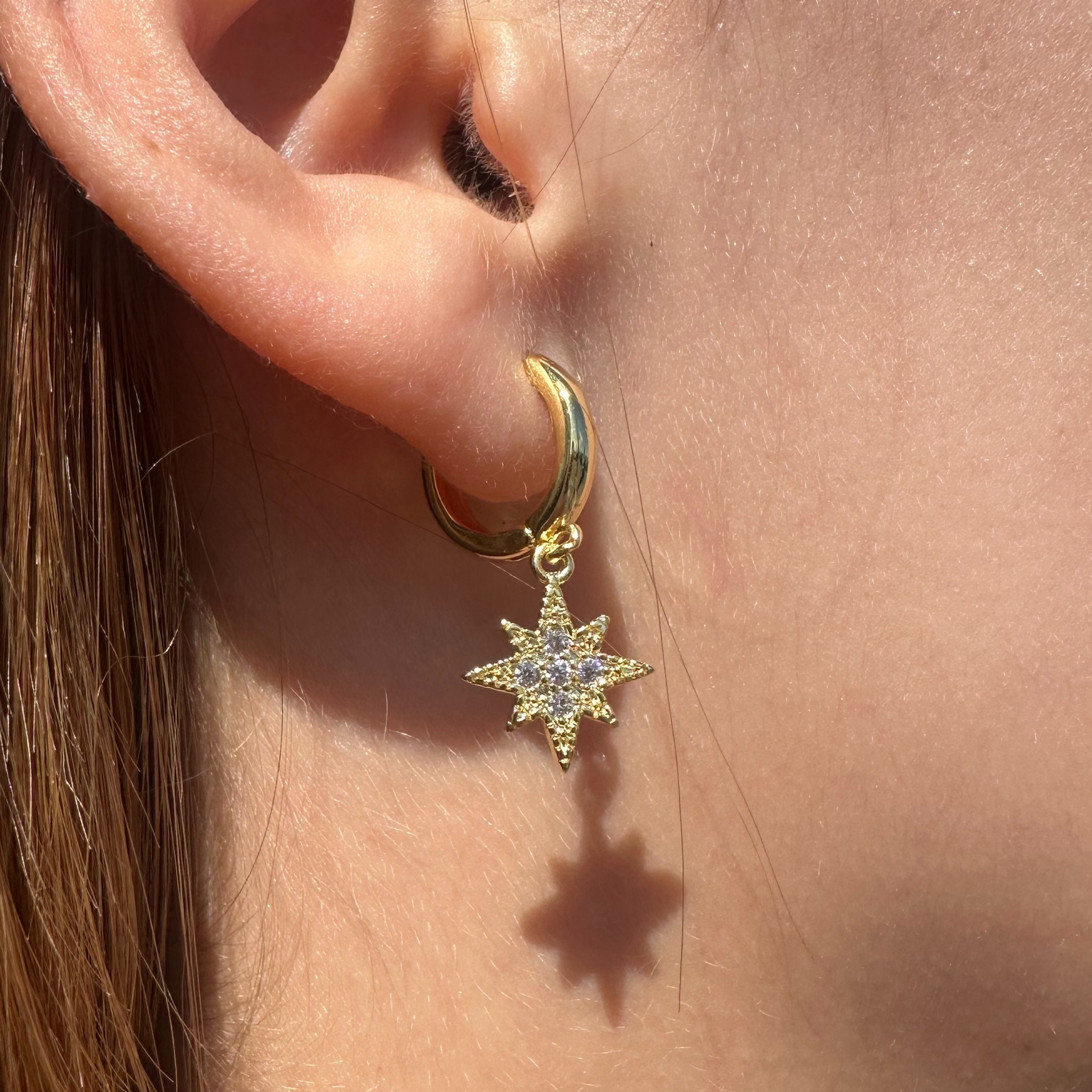 Trendy øreringe i sternedesign!