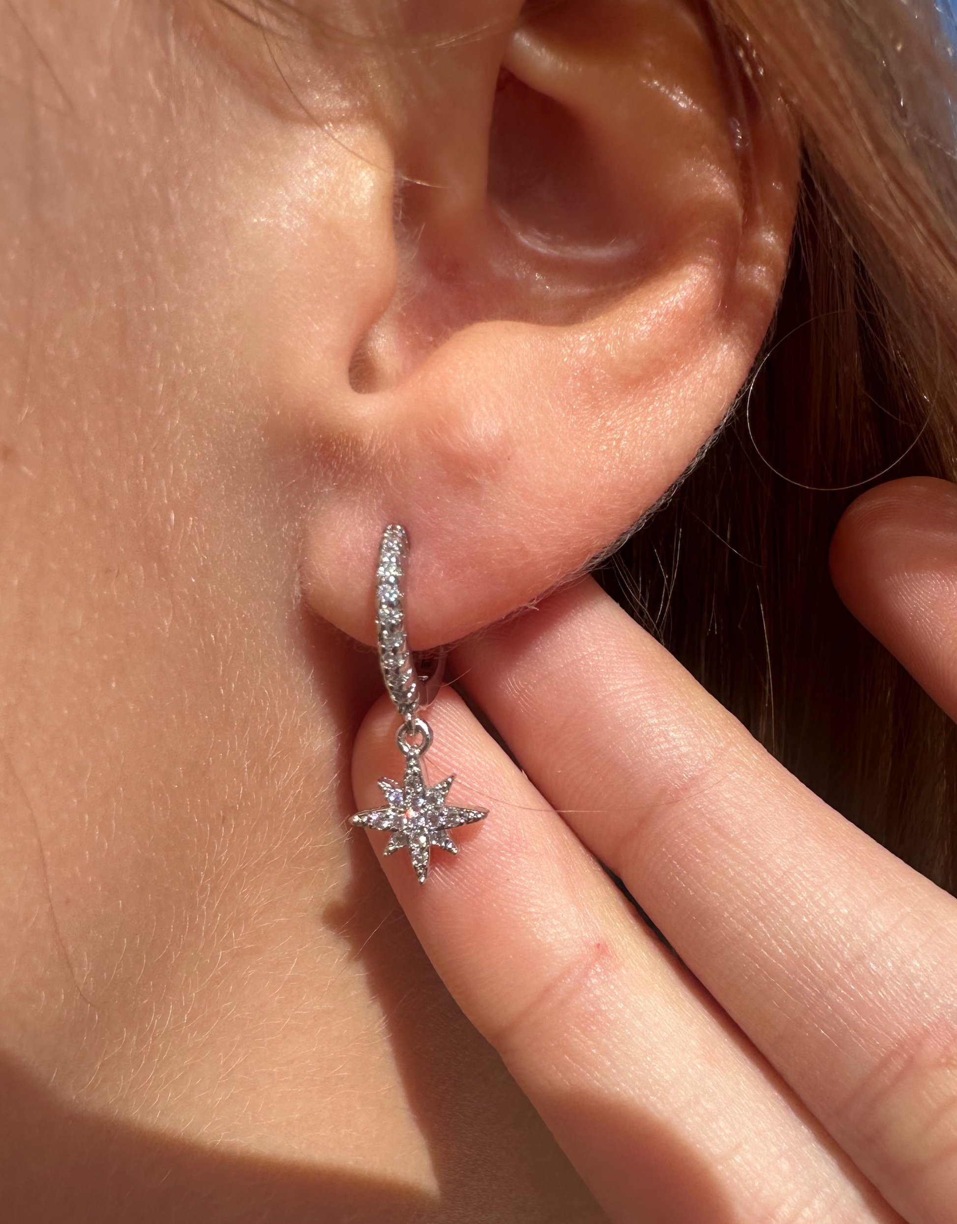 Trendy øreringe i sternedesign!